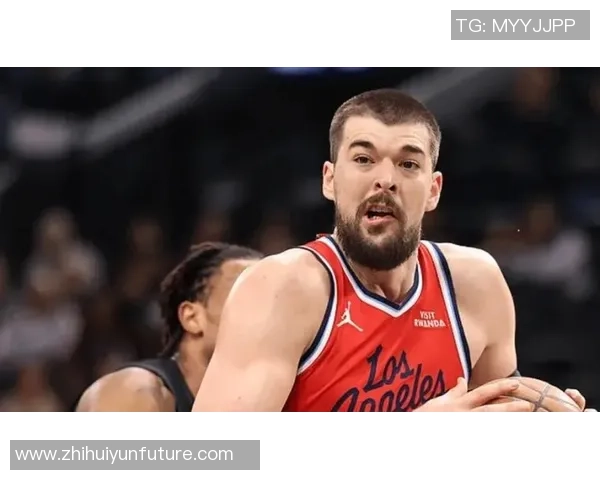 快船129-102太阳3喜1忧！伦纳德回暖，2将攻守兼备，祖巴茨却松懈